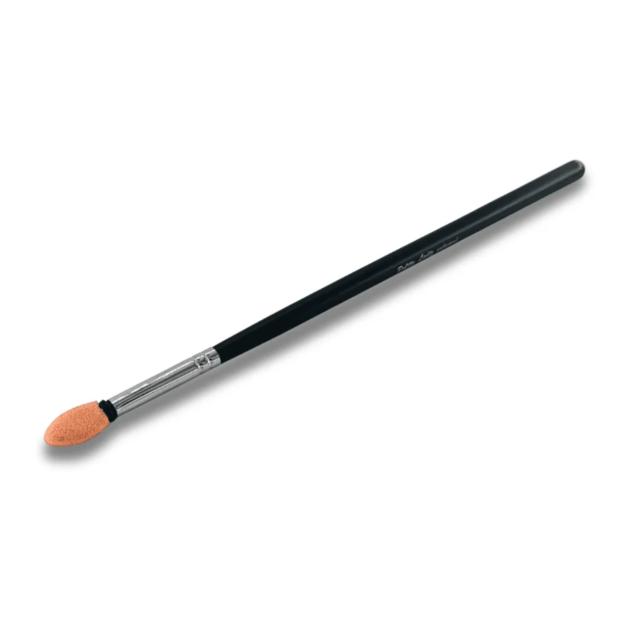 MUB0006 soft cosmetic brush for makeup application
